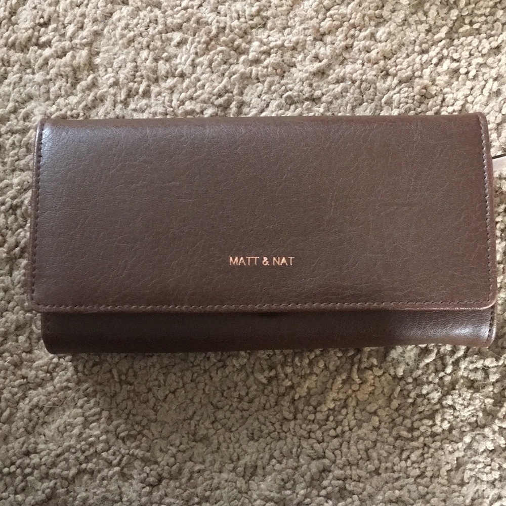 Matt & Nat wallet